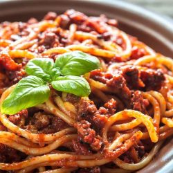 ragu-bolognese ragu-bolognese